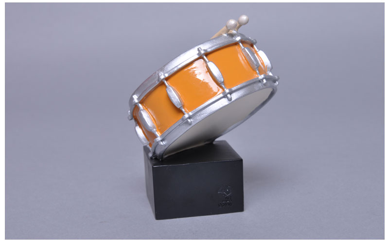 High-grade resin decorations gifts decoration decorative musical drum bar KTV 06036/06037 opened the studio props5
