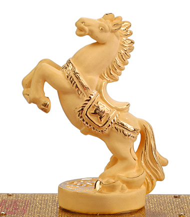 Manufacturers selling crafts crafts business gift gold alluvial gold gift horse will pin felicitous wish of making money2