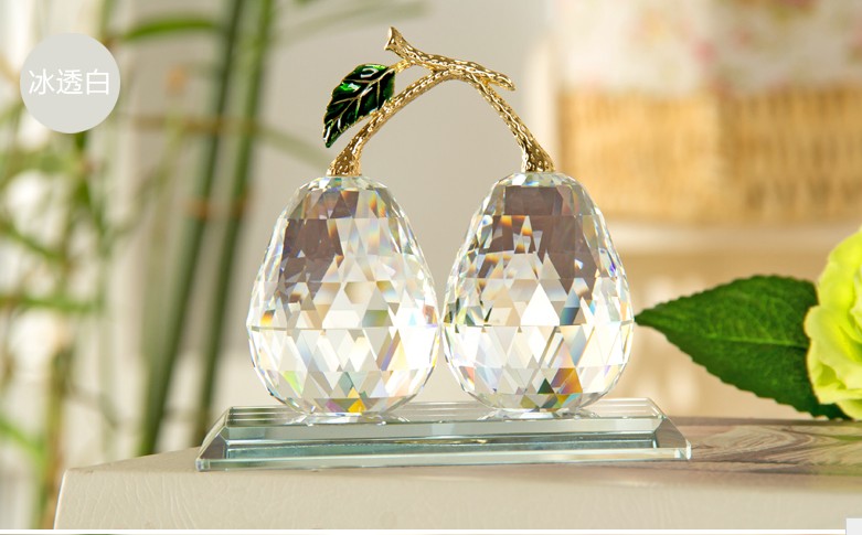 Dong Qi technology of high-grade crystal new never pear crystal crafts Home Furnishing ornaments wholesale car decoration7