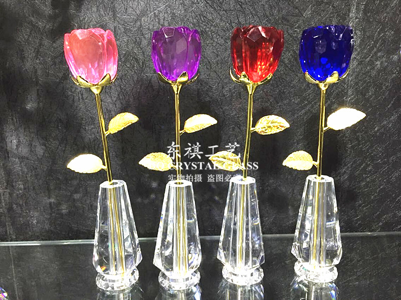 Dong Qi technology of high-grade crystal rose to send his girlfriend wife wedding anniversary birthday gift custom creative new year gift ornaments1