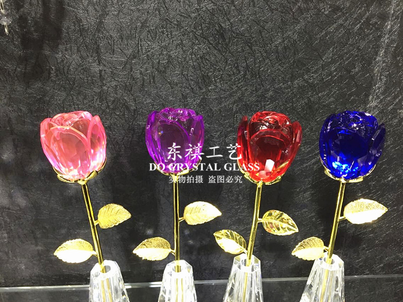 Dong Qi technology of high-grade crystal rose to send his girlfriend wife wedding anniversary birthday gift custom creative new year gift ornaments4