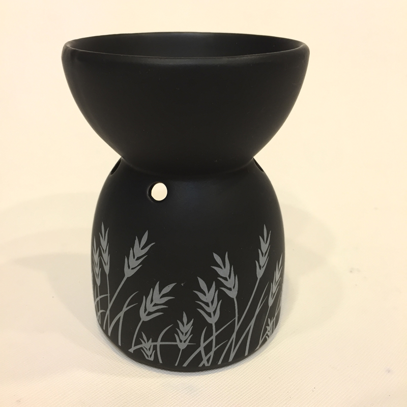 Matte black and white ceramic burner head of large diameter oil burner selection with candles1