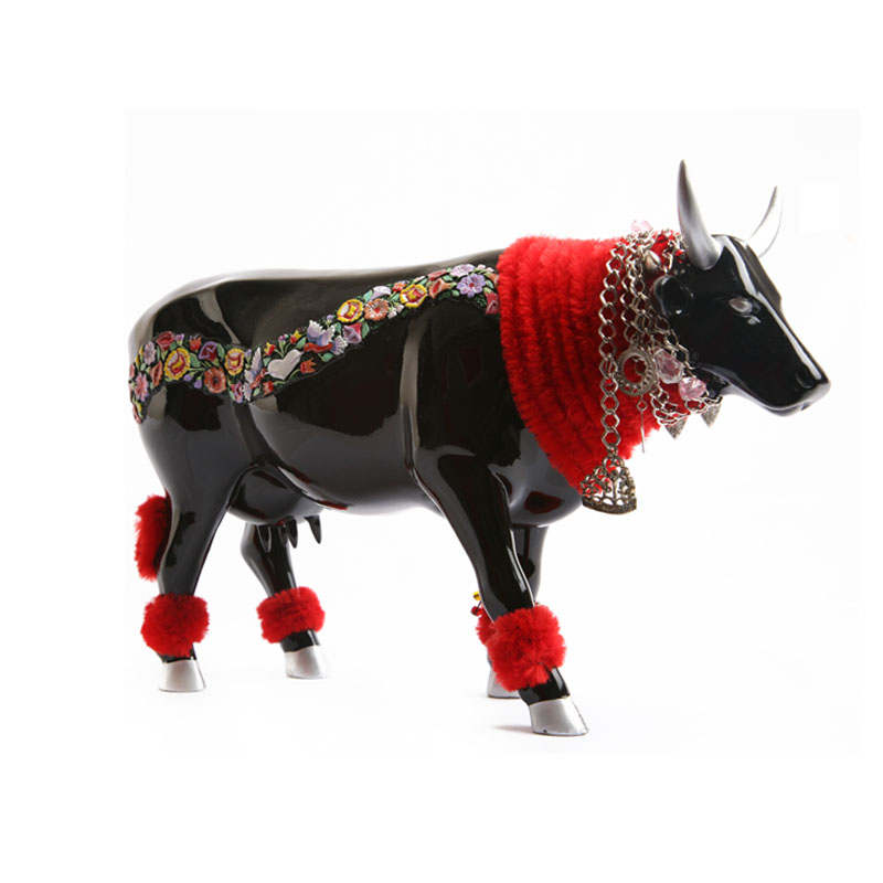 Western abstract creative high-grade resin decoration room decoration style red cattle animal ornaments3