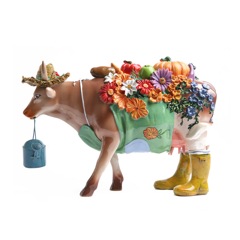 Western abstract creative high-grade resin harvest other room decoration decoration bovine animal ornaments3
