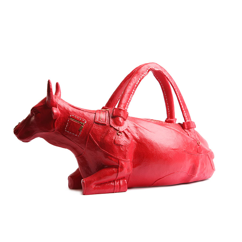 Western abstract creative high-grade resin package red cattle other ornaments for room decoration decoration animal2