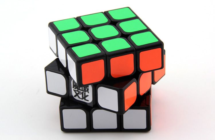 Ennova enhanced version of three order magic demon Veyron black] high-end professional game cube 3 super smooth2