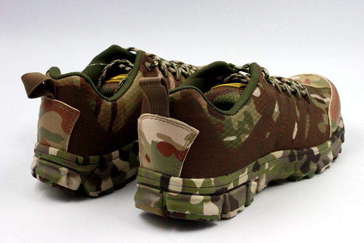 Four outdoor sports shoes boots male winter 07 commando combat boots desert tactical boots hiking boots boots and shoes in the land3