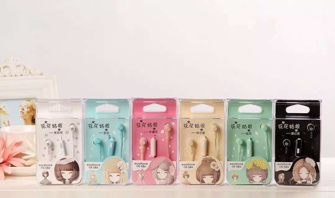 Flower girl earphone1