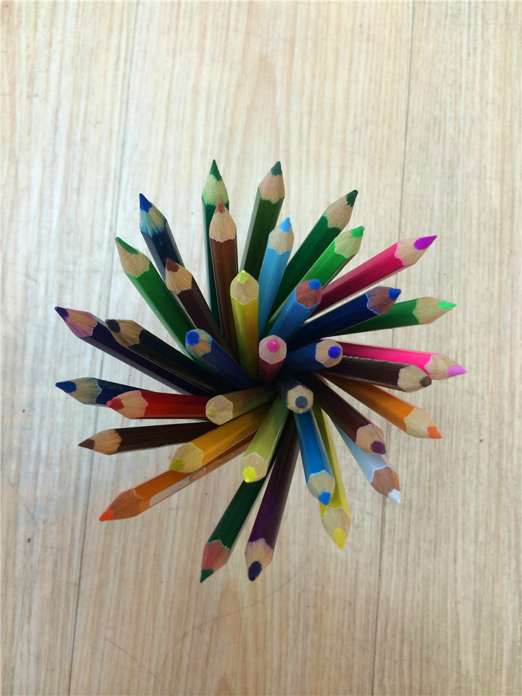 Color pencils, children painting color lead3