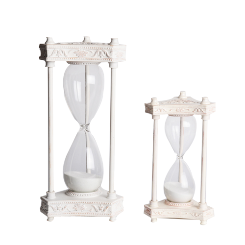 60 minutes of European white triangle hourglass white crystal ornaments Home Furnishing metal hourglass model room decorations (with wooden fee) 05B-D14L1