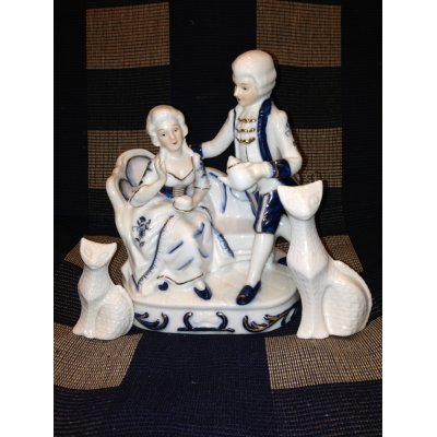 Pottery and porcelain ornaments1