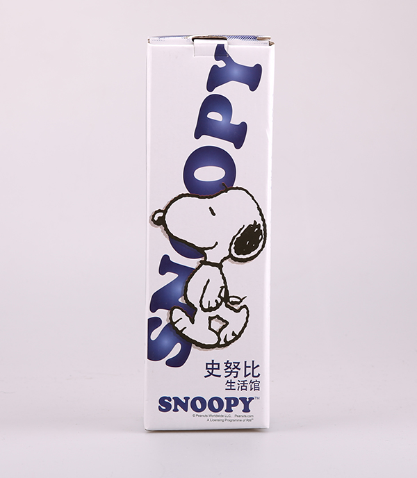 SP-A138 Snoopy gold tie space bottle8