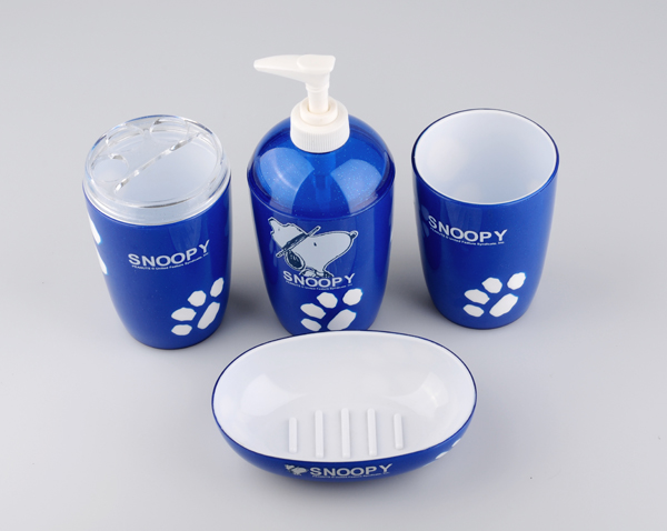 SP-C503 cute cartoon Snoopy bathing suit Group New Wedding Suit cup soap dish emulsion bottle toothbrush frame6