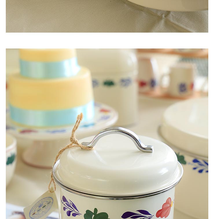 Carrier thick rounded pancake canister with capped box food storage tank lace box gift box13