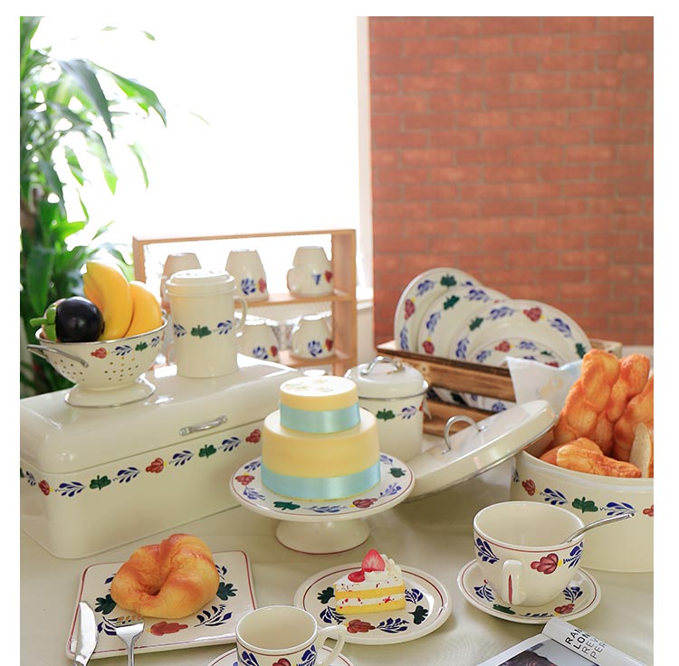 Carrier simple retro village style dessert dish dish dish dish dry fruit dish cheese cake1