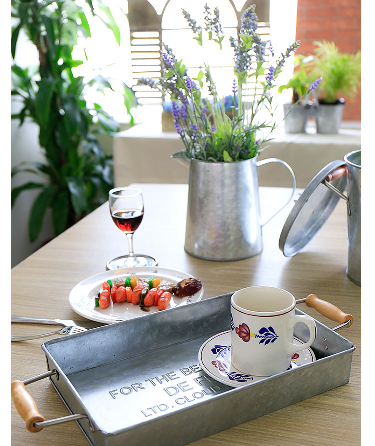 The new Carrier continental retro iron square tray tea grill compote decorative plate snack holder P609N-J1