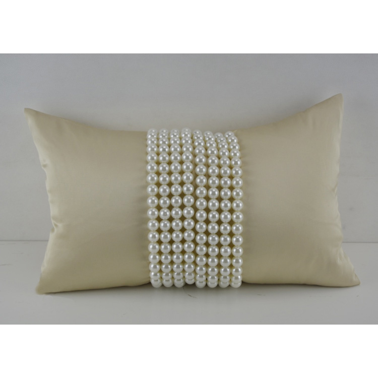 Yue Mercure palace retro new classical imitation pearl model room Home Furnishing hotel sofa pillow waist pillow cushion3