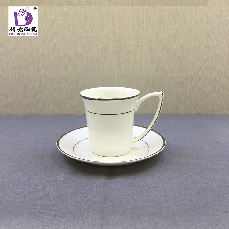 Proudly ceramic high bone china coffee cup and disc Korean cup and dish white gold1