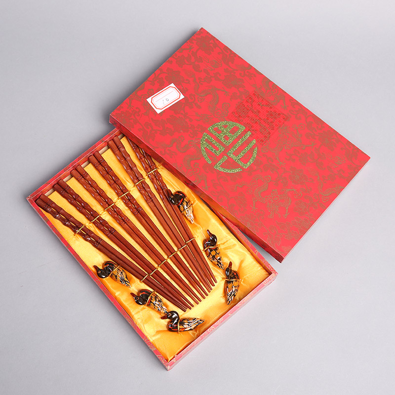 Top gift color King bamboo Festival natural healthy wooden chopsticks home craft carving chopsticks with a gift box (6 pairs / sets) FT101