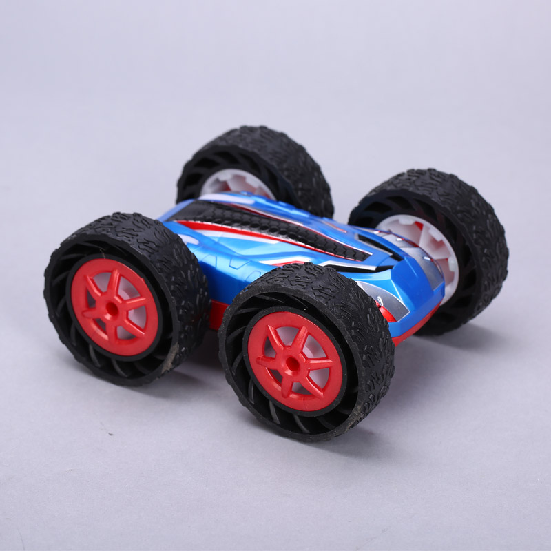 Crashworthiness and leaping car remote control toy car3