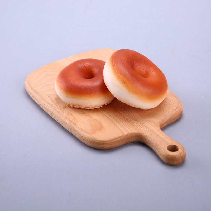 Donut creative photography store props ornaments simulation kitchen cabinet simulation fruit / food vegetable decor HPG121