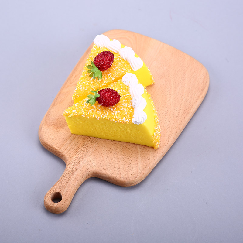 Triangle corn cake decoration photography creative simulation store props kitchen cabinet fruit / food vegetable decorations HPG08 simulation2