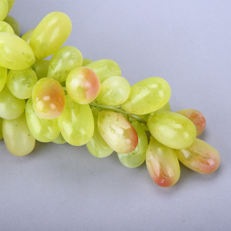 Green grapes creative photography store props ornaments simulation kitchen cabinet simulation fruit / food vegetable decor HPG395