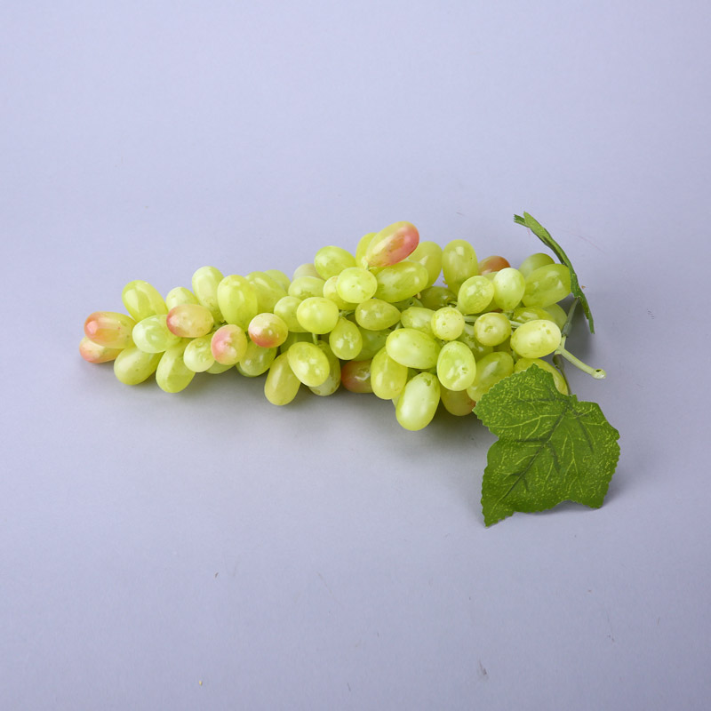 Green grapes creative photography store props ornaments simulation kitchen cabinet simulation fruit / food vegetable decor HPG392