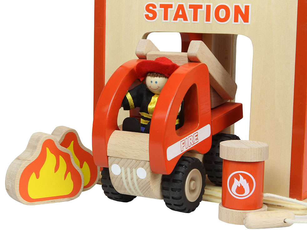 Masterkidz beiside small wooden fire station game toys3