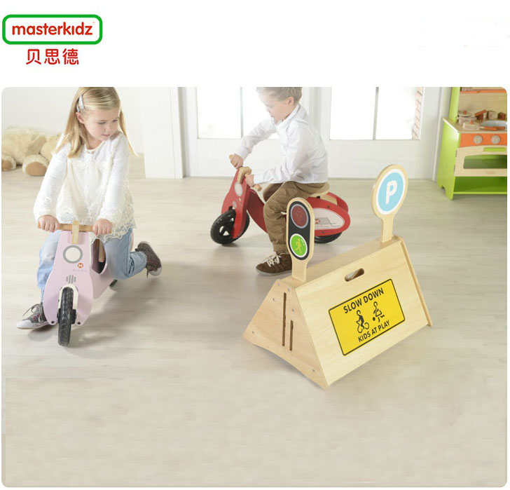 Masterkidz beiside wooden motorcycle balance study car toys1