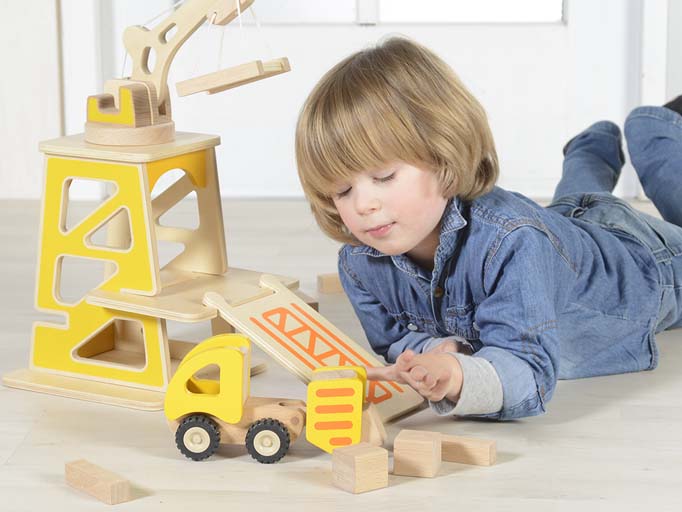 Masterkidz beiside small wooden construction site game toys3