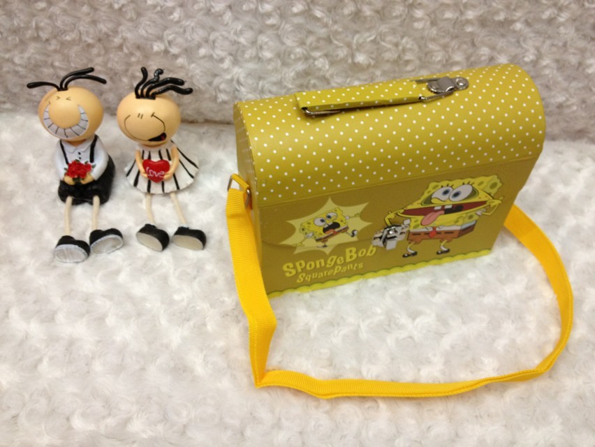 SpongeBob SquarePants Plush Backpack gift box of candy gift boxes1