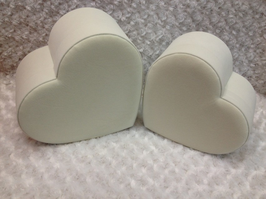 Two sets of high-end plush heart-shaped flowers for Valentine's Day gift box box Yongsheng wholesale custom gift box9