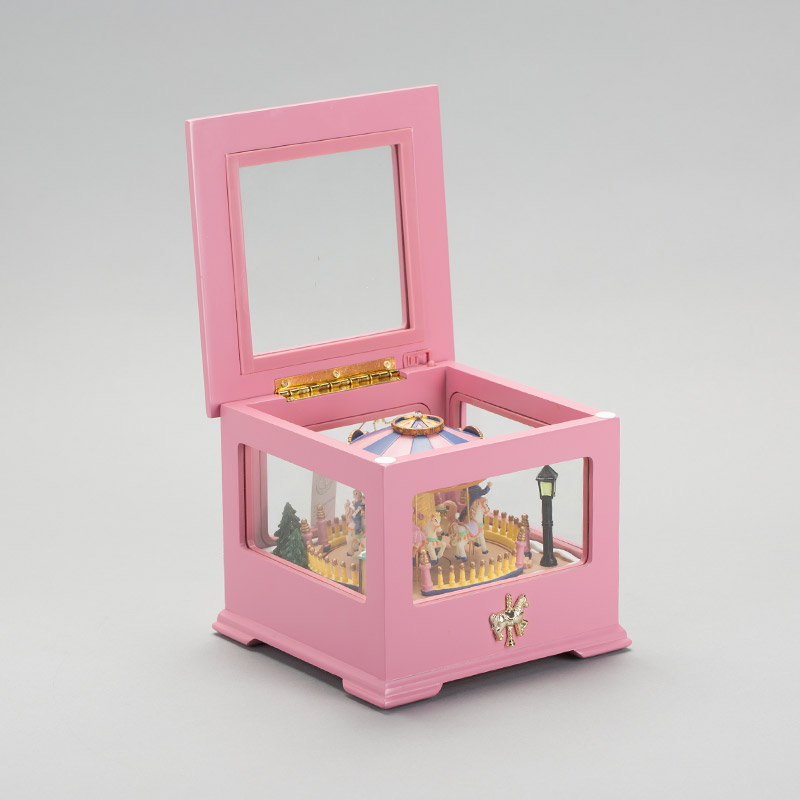 European compact pink Trojan lovers music box MW2015L2