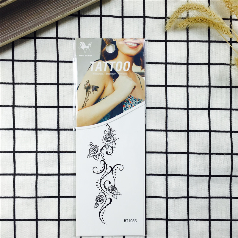 2017 new tattoo stickers for men and women waterproof and durable small fresh and fresh sexy body painting simulation tattoo paper1