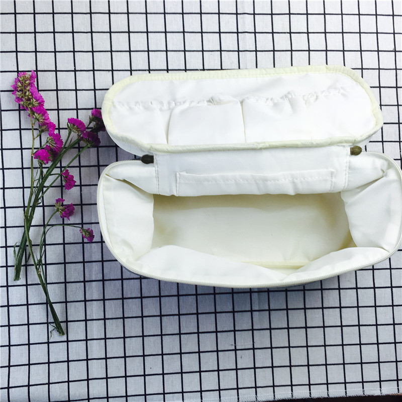 European minimalist bouquet bag 74