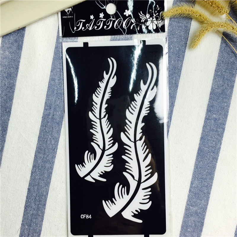 2017 new tattoo stickers for men and women waterproof and durable small fresh and fresh sexy body painting simulation tattoo paper1