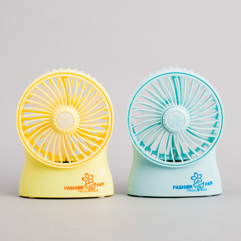 Whirlwind fan vogue portable office desk face small fan1