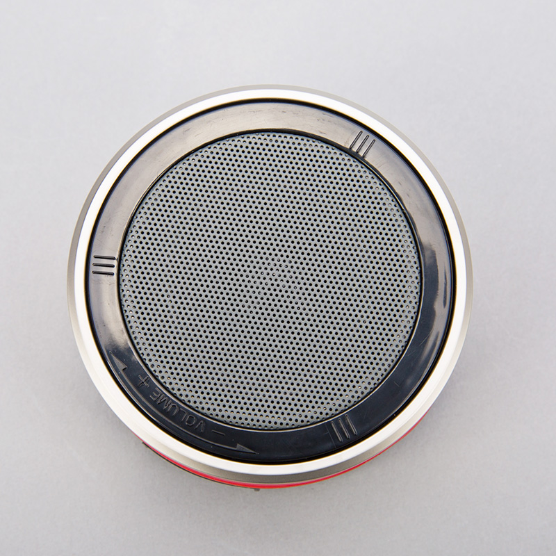 X1 Bluetooth speaker2