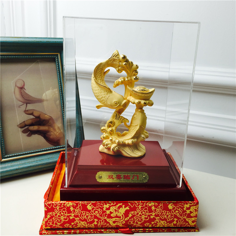 Chinese Feng Shui alluvial gold decoration craft double golden carp Zhaocai defends evil town house decoration1