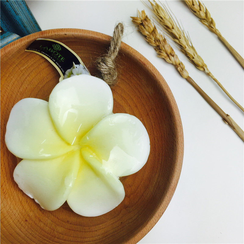 Thailand imported handmade white flower essential oil soap, whitening, skin care, deep cleansing, long-lasting moisturizing.2