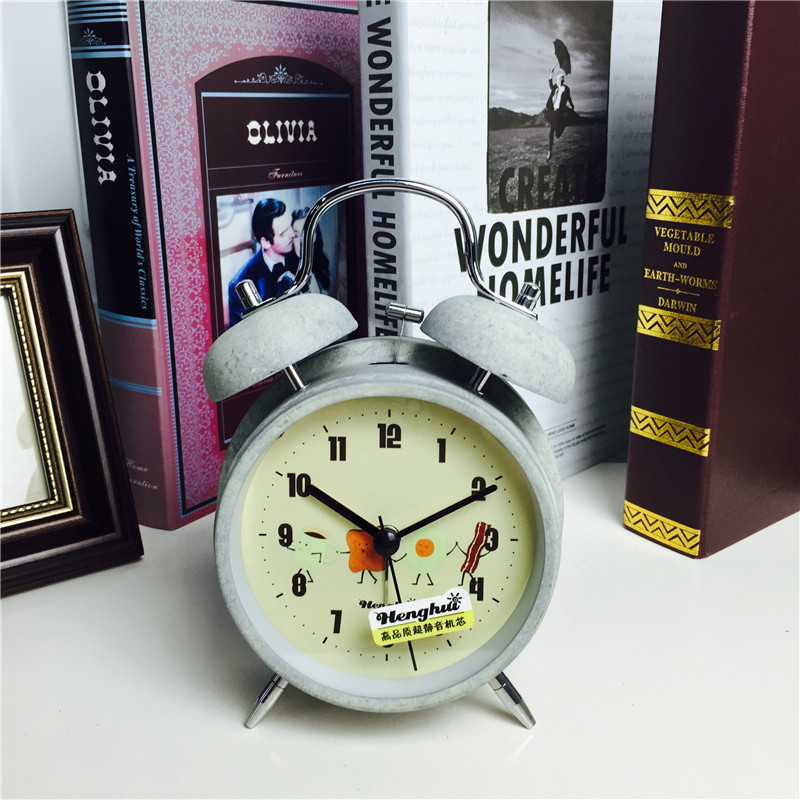 Simple retro old grey bedside clock alarm mute desktop clock creative personality1