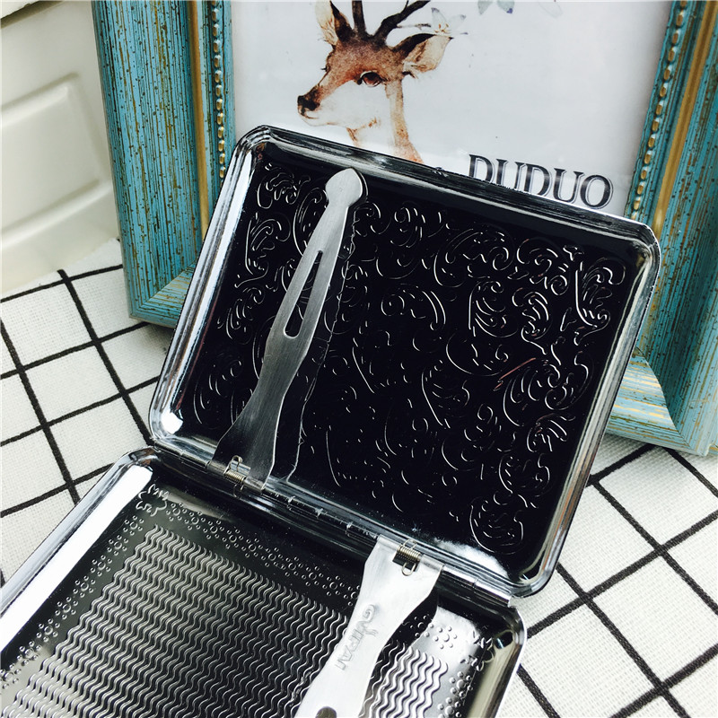 Creative thin cigarette box cigarettes with portable men's cigarette boxes4