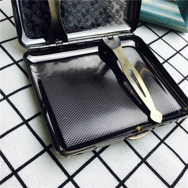 Creative thin cigarette box cigarettes with portable men's cigarette boxes4