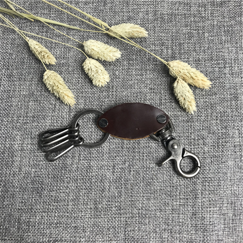 Retro and simple creative personality key ring pendant1