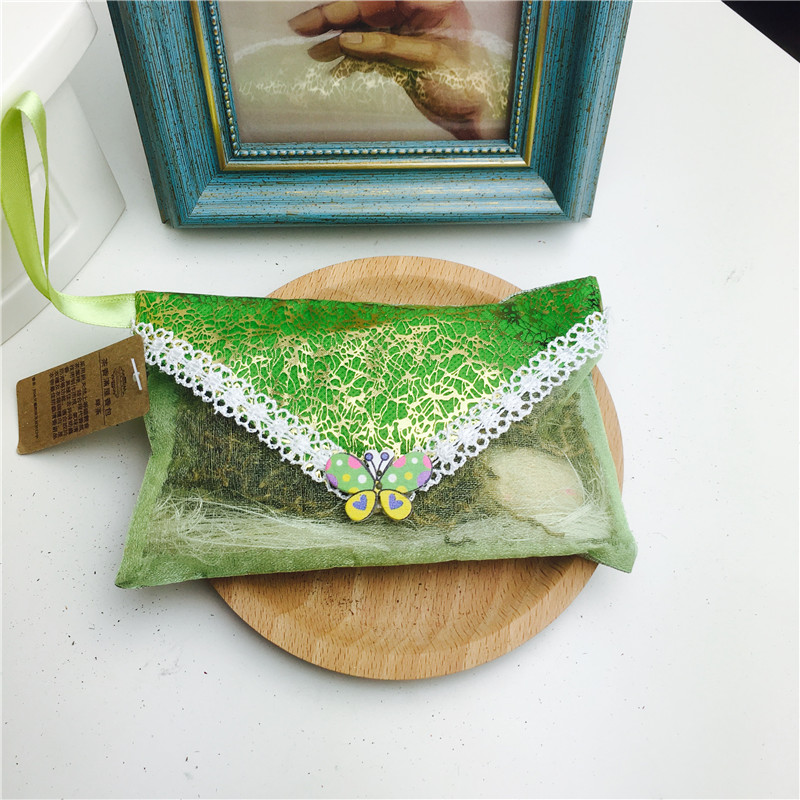 The green ribbon embroidery sachet sachet sachet incense bag bag empty wardrobe jewelry bag gift bag1