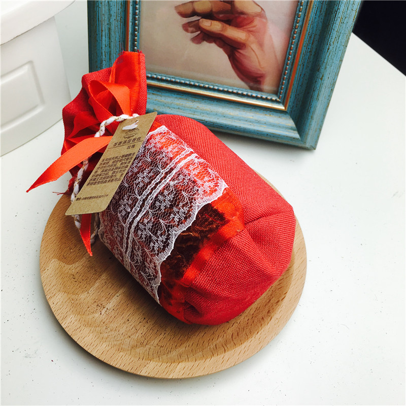 The red ribbon embroidery sachet sachet sachet bag bag empty incense wardrobe car jewelry bag gift bag4