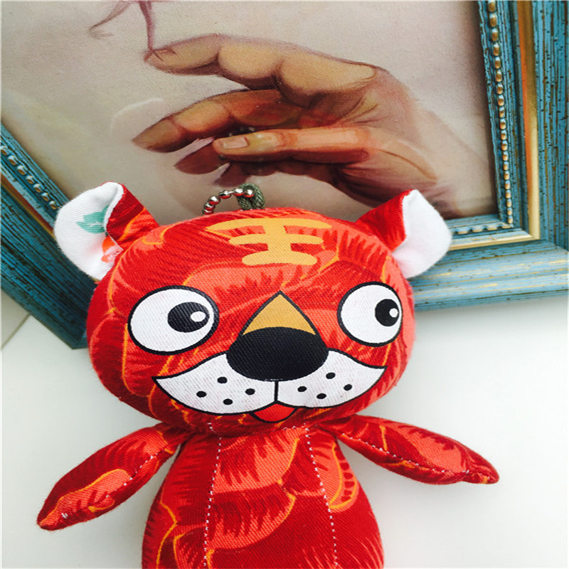 Small tiger red cloth art boy hanger3