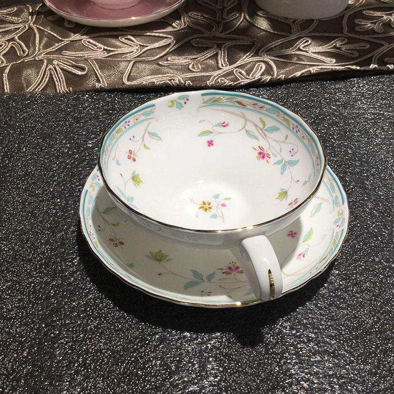 Korean high-grade bone china cup2