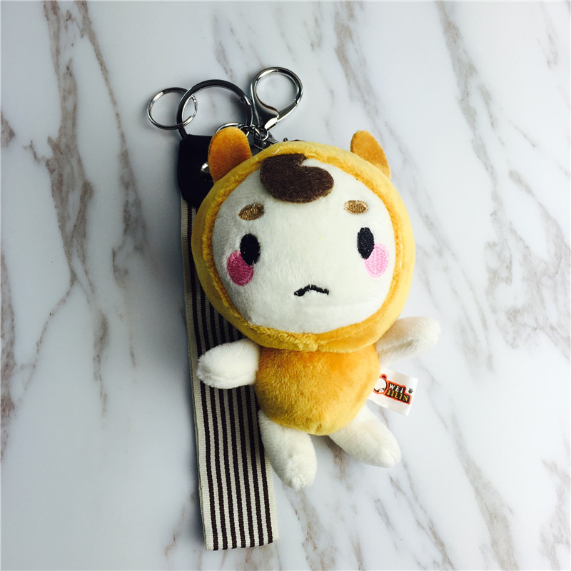 Cartoon doll Keychain hanging bag yellow small plush jewelry ornaments3